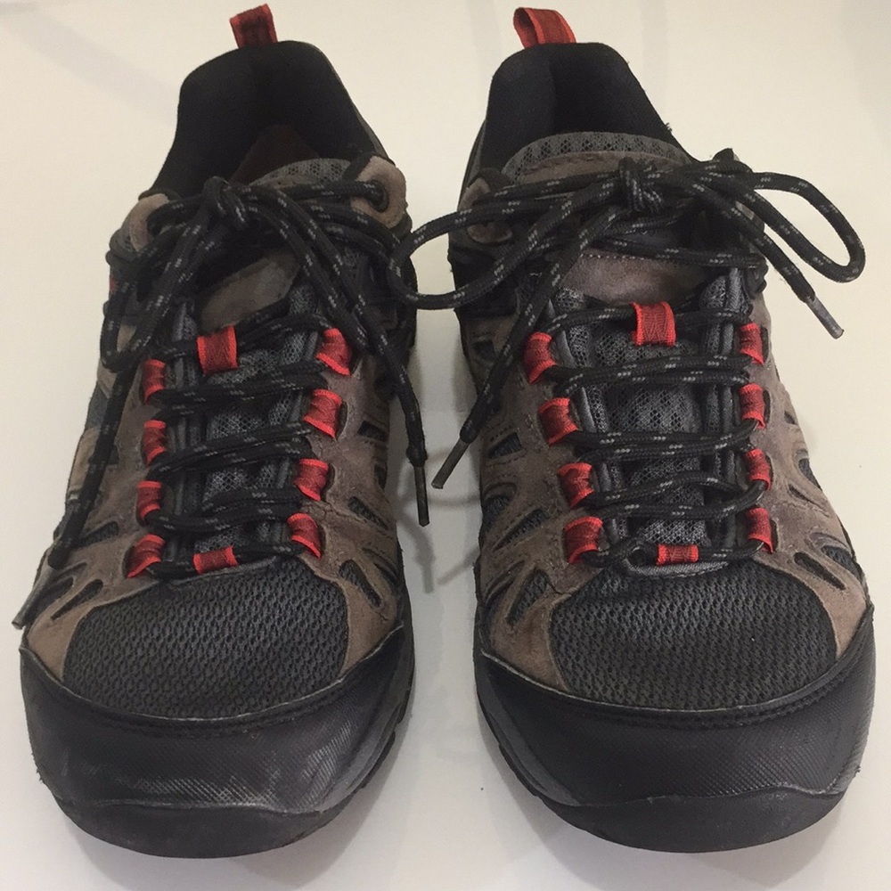 CLOUDVEIL MEN’S HIKING SHOES SIZE 8